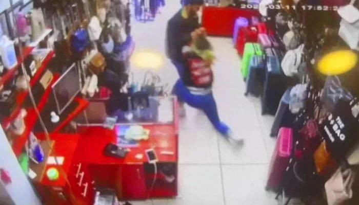 Vicdansız adamın nişanlısına yaptıkları kan dondurdu. 'Bir çanta kadar değerim yokmuş' - Resim: 2